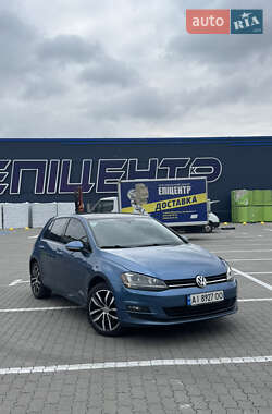 Хэтчбек Volkswagen Golf 2015 в Ивано-Франковске