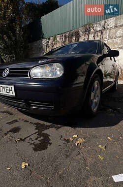 Хетчбек Volkswagen Golf 1998 в Києві