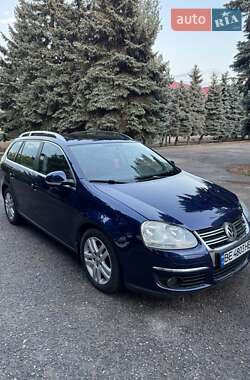 Универсал Volkswagen Golf 2008 в Вознесенске