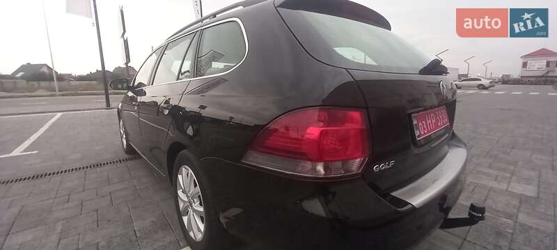 Универсал Volkswagen Golf 2012 в Луцке