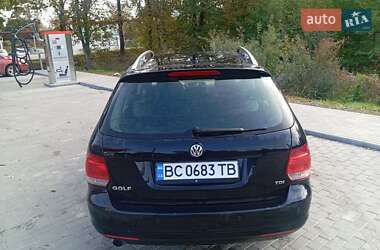 Универсал Volkswagen Golf 2010 в 