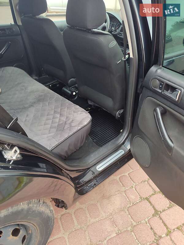 Универсал Volkswagen Golf 2000 в Рогатине