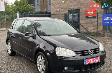 Хэтчбек Volkswagen Golf 2006 в Виннице Хэтчбек Volkswagen Golf 2006 в Виннице