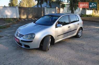 Хетчбек Volkswagen Golf 2003 в Лебедині
