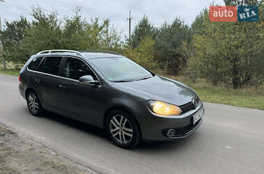 Универсал Volkswagen Golf 2012 в Луцке