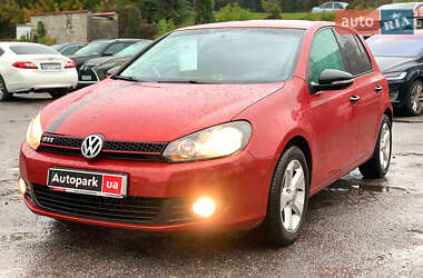 Хэтчбек Volkswagen Golf 2009 в Виннице