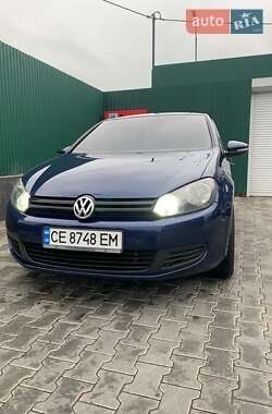 Хетчбек Volkswagen Golf 2010 в Чернівцях