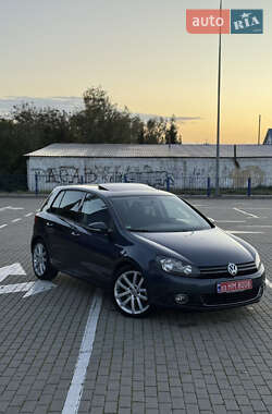 Хэтчбек Volkswagen Golf 2009 в Нововолынске