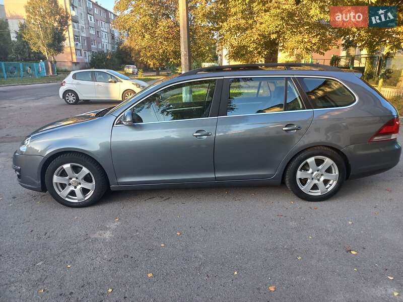 Универсал Volkswagen Golf 2008 в Житомире