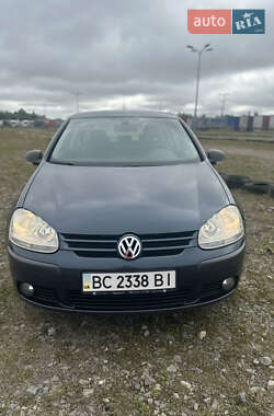 Хэтчбек Volkswagen Golf 2008 в Львове