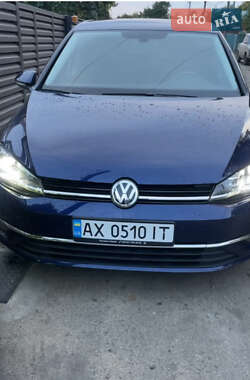Хэтчбек Volkswagen Golf 2020 в Близнюках