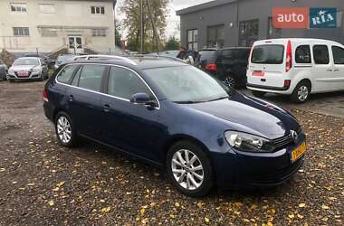 Універсал Volkswagen Golf 2012 в Івано-Франківську