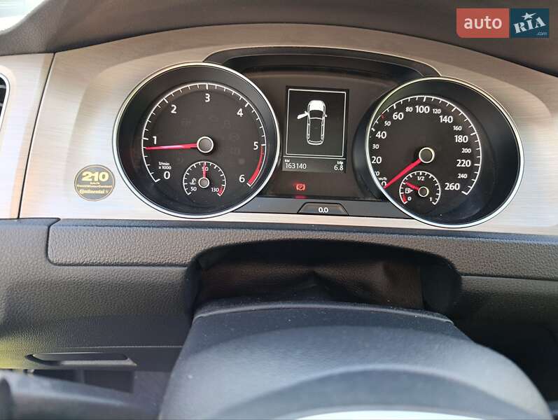 Універсал Volkswagen Golf 2015 в Летичіві