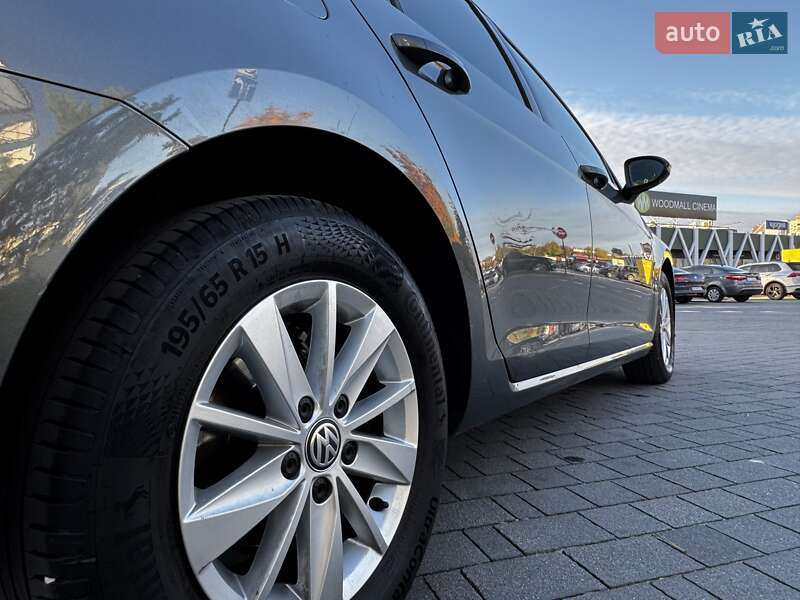 Універсал Volkswagen Golf 2019 в Хмельницькому