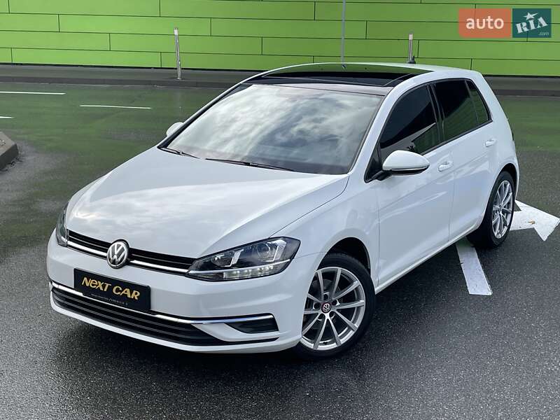 Volkswagen Golf 2020