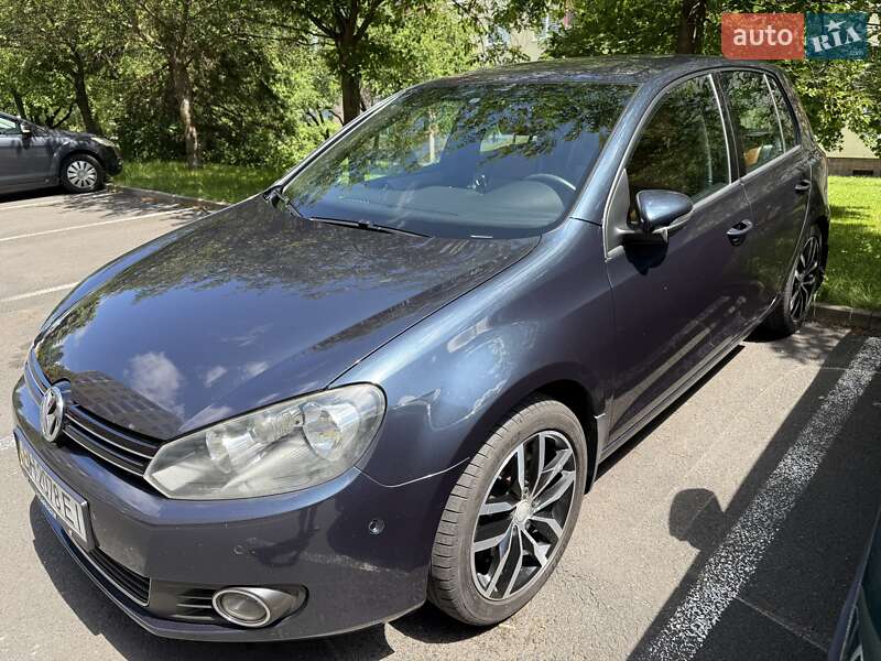 Хетчбек Volkswagen Golf 2012 в Одесі