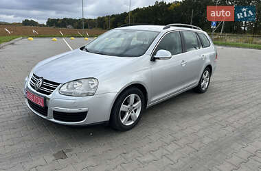 Універсал Volkswagen Golf 2009 в Ківерцях