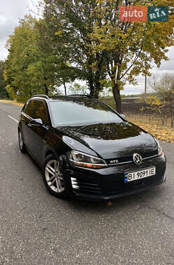 Універсал Volkswagen Golf 2016 в Черкасах