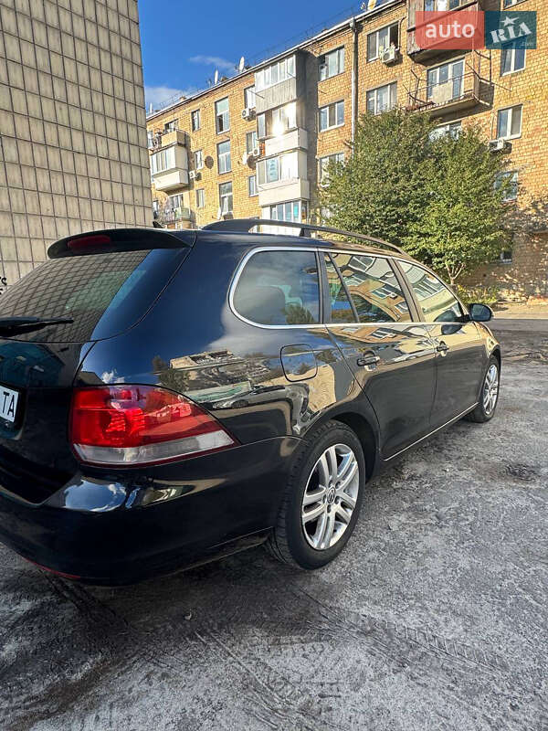 Volkswagen Golf 2011