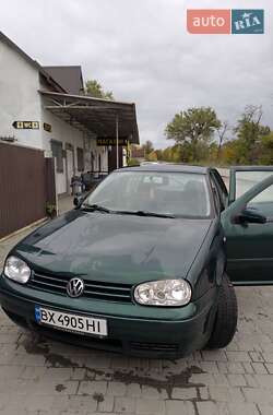Хэтчбек Volkswagen Golf 2000 в Каменец-Подольском