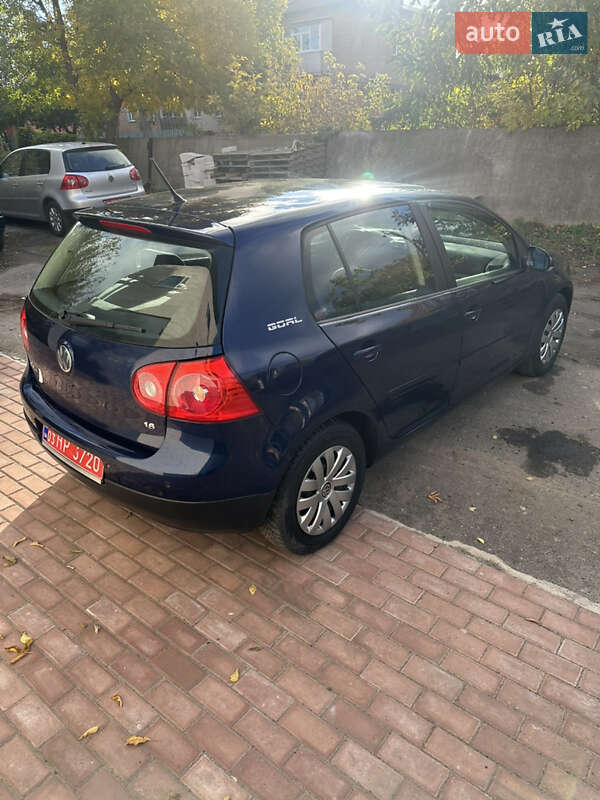 Хэтчбек Volkswagen Golf 2006 в Хороле
