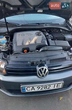 Універсал Volkswagen Golf 2011 в 