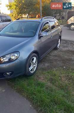 Універсал Volkswagen Golf 2011 в 