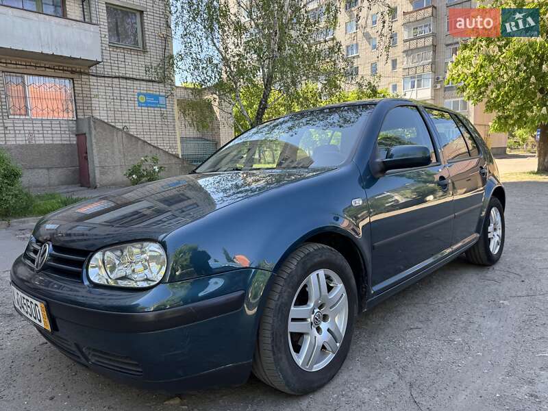 Хэтчбек Volkswagen Golf 2002 в Кременчуге фото 2 Хэтчбек Volkswagen Golf 2002 в Кременчуге