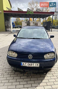 Хэтчбек Volkswagen Golf 2000 в Богородчанах