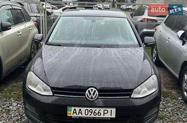 Хетчбек Volkswagen Golf 2013 в Києві