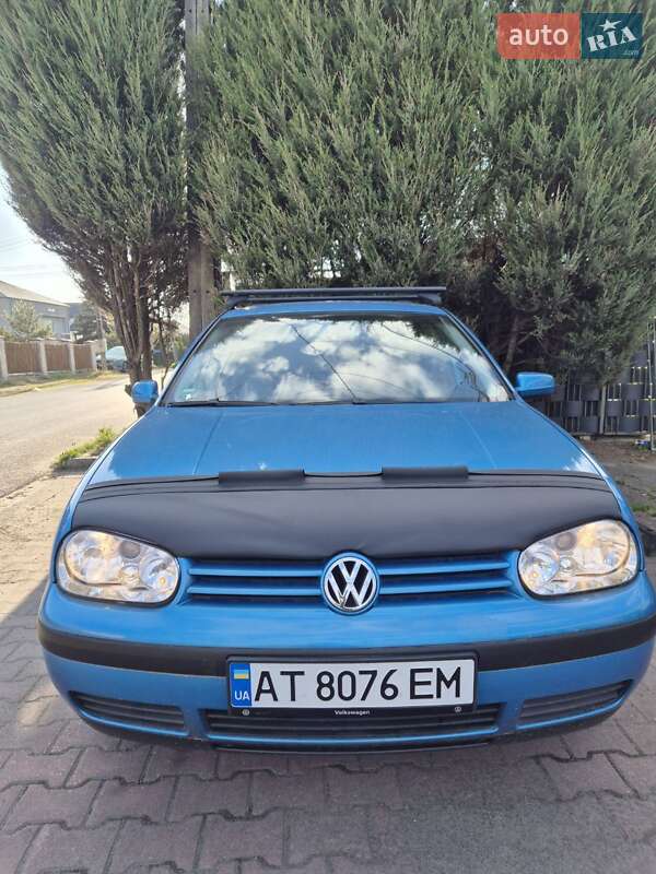 Volkswagen Golf 2003
