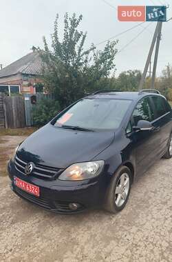 Хетчбек Volkswagen Golf 2008 в Лозовій