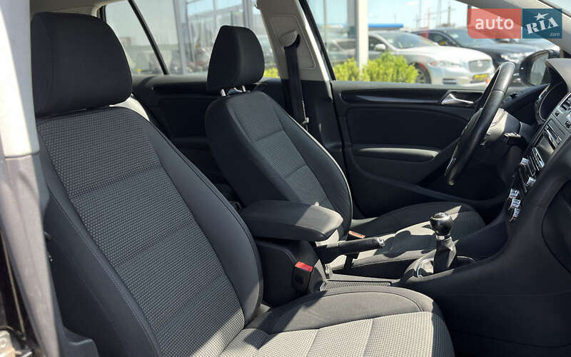 Хэтчбек Volkswagen Golf 2009 в Мукачево фото 11 Хэтчбек Volkswagen Golf 2009 в Мукачево