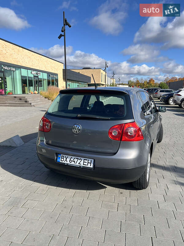 Хэтчбек Volkswagen Golf 2008 в Хмельницком