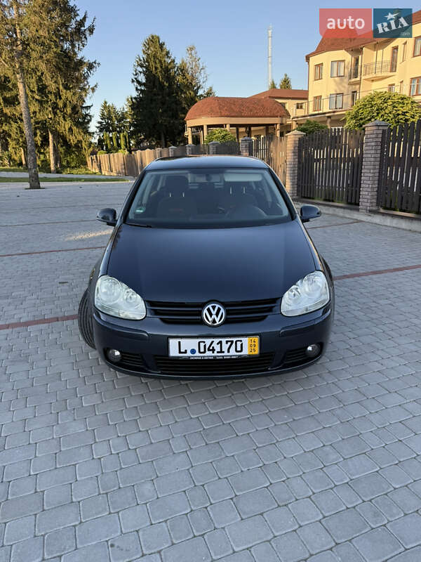 Хэтчбек Volkswagen Golf 2006 в Староконстантинове фото Хэтчбек Volkswagen Golf 2006 в Староконстантинове