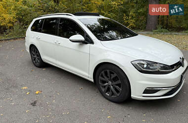 Универсал Volkswagen Golf 2017 в Харькове