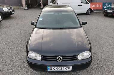 Хэтчбек Volkswagen Golf 1998 в Хмельницком