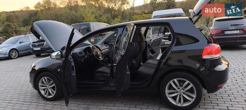 Хетчбек Volkswagen Golf 2009 в Мукачевому