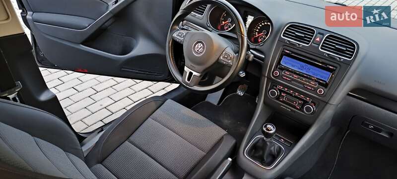 Хетчбек Volkswagen Golf 2009 в Мукачевому