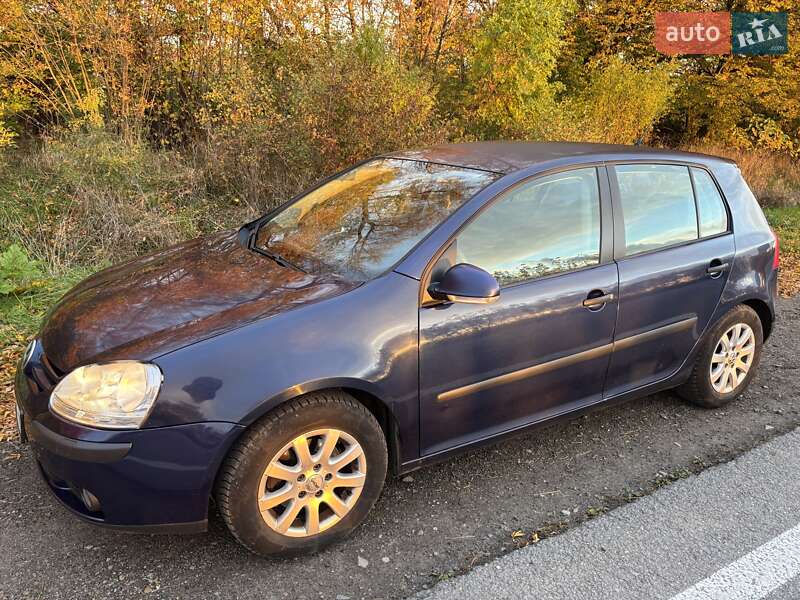 Хэтчбек Volkswagen Golf 2006 в Ивано-Франковске