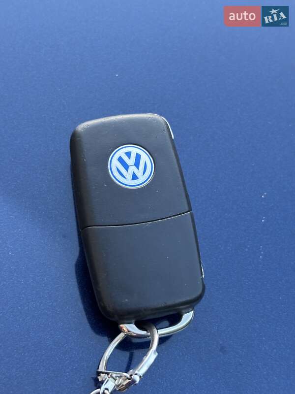 Хэтчбек Volkswagen Golf 2006 в Ивано-Франковске