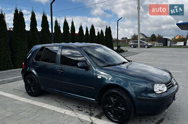 Хетчбек Volkswagen Golf 2003 в Кам'янець-Подільському