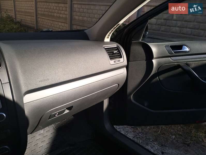 Универсал Volkswagen Golf 2008 в Днепре фото 4 Универсал Volkswagen Golf 2008 в Днепре