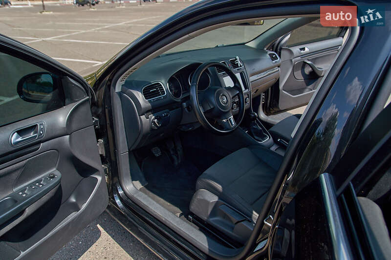 Универсал Volkswagen Golf 2011 в Николаеве фото 20 Универсал Volkswagen Golf 2011 в Николаеве