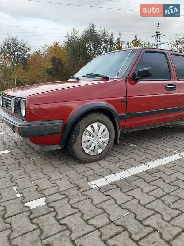 Хэтчбек Volkswagen Golf 1991 в Черновцах