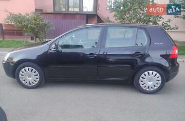Хетчбек Volkswagen Golf 2008 в Чернігові