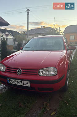 Хэтчбек Volkswagen Golf 2002 в Копычинце