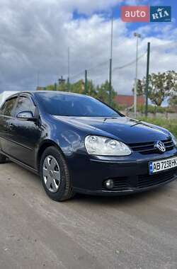 Хэтчбек Volkswagen Golf 2006 в Виннице