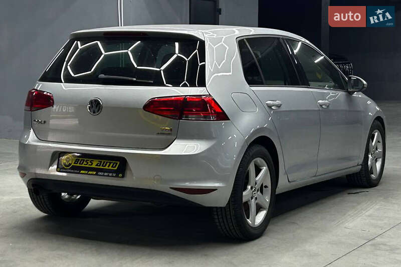 Хэтчбек Volkswagen Golf 2012 в Черновцах фото 6 Хэтчбек Volkswagen Golf 2012 в Черновцах