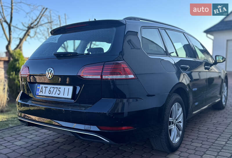 Универсал Volkswagen Golf 2019 в Ивано-Франковске